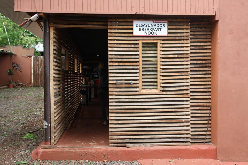 Tangoinn Downtown & Bar Iguazu Puerto Iguazú Zewnętrze zdjęcie