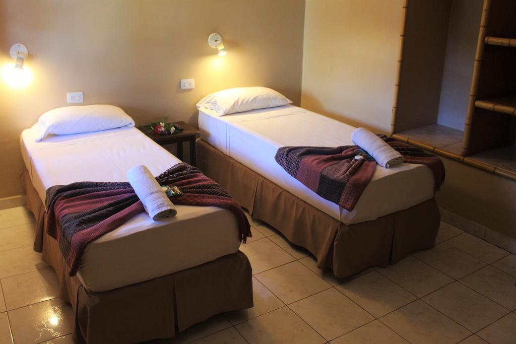 Tangoinn Downtown & Bar Iguazu Puerto Iguazú Zewnętrze zdjęcie